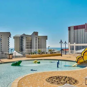 Laketown Wharf Vii Holiday home
